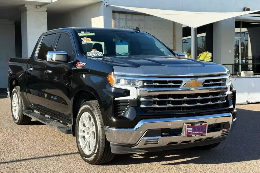 2024 Chevrolet Silverado 1500 LTZ Z71 photo 1