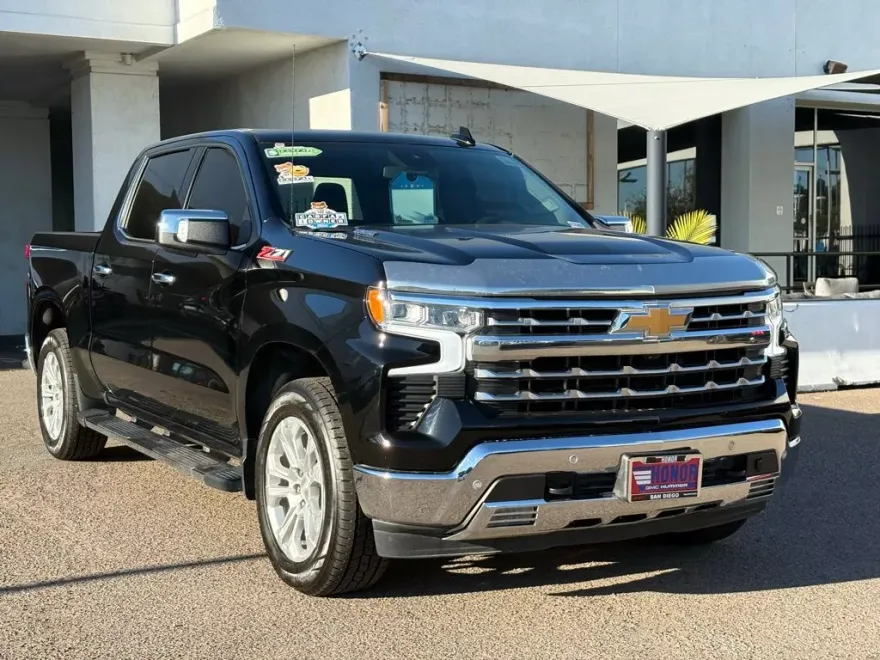 2024 Chevrolet Silverado 1500 LTZ Z71 photo 1