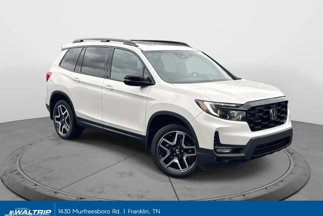 2023 Honda Passport Elite photo 1