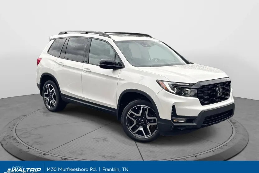 2023 Honda Passport Elite photo 1
