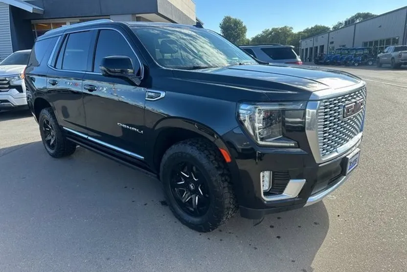 2022 Gmc Yukon Denali photo 1