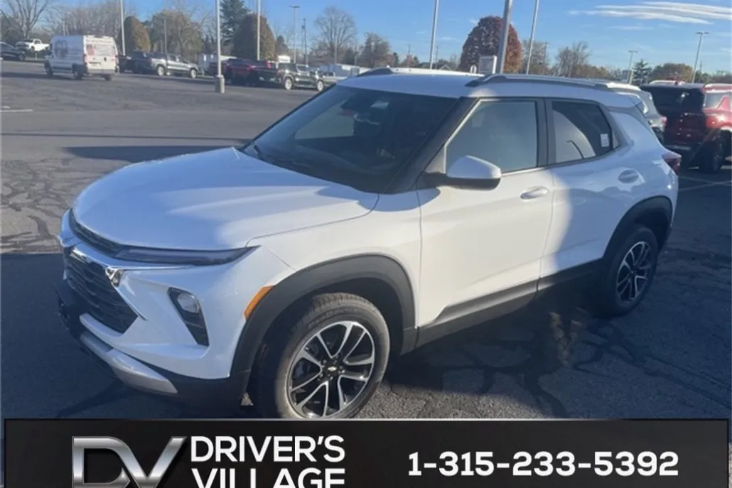 2026 Chevrolet Trailblazer LT photo 1