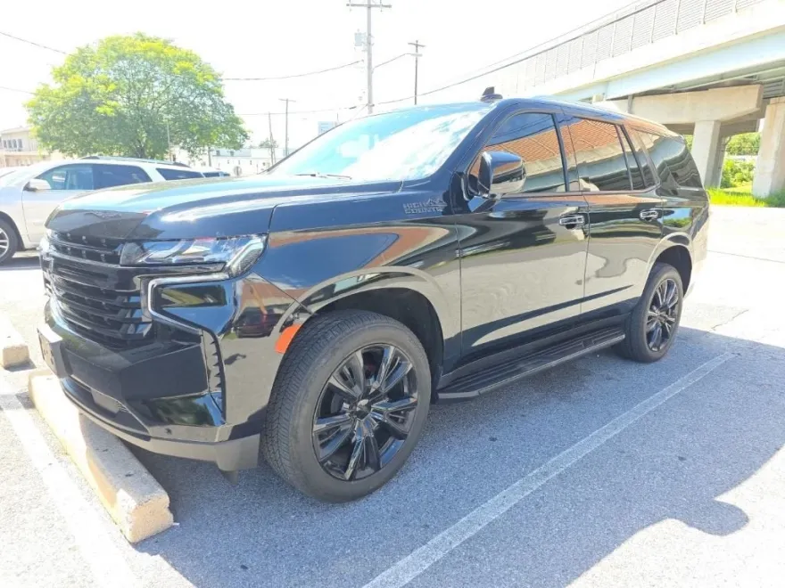 2023 Chevrolet Tahoe High Country photo 1