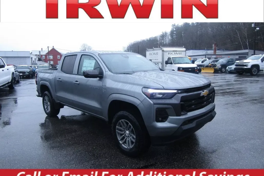 2025 Chevrolet Colorado photo 1