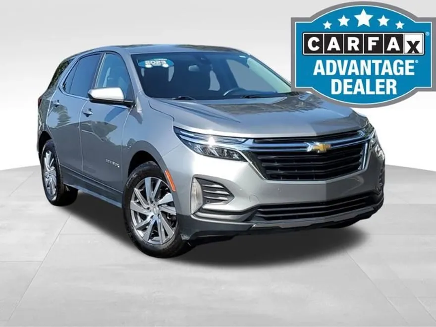 2023 Chevrolet Equinox LT photo 1