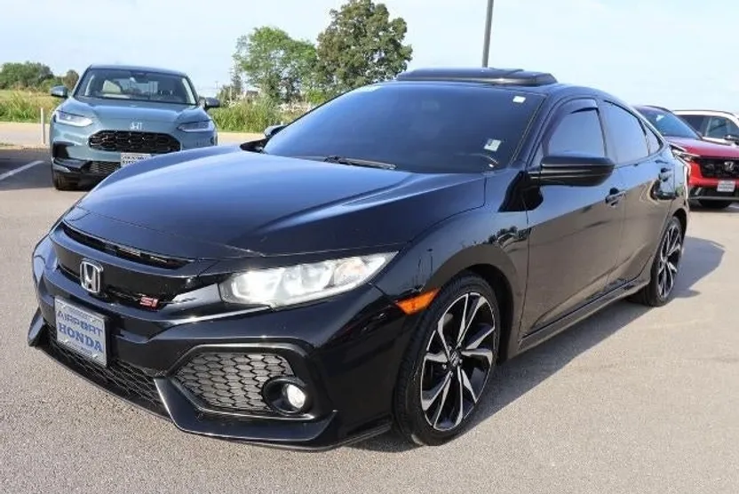 2018 Honda Civic Si photo 1