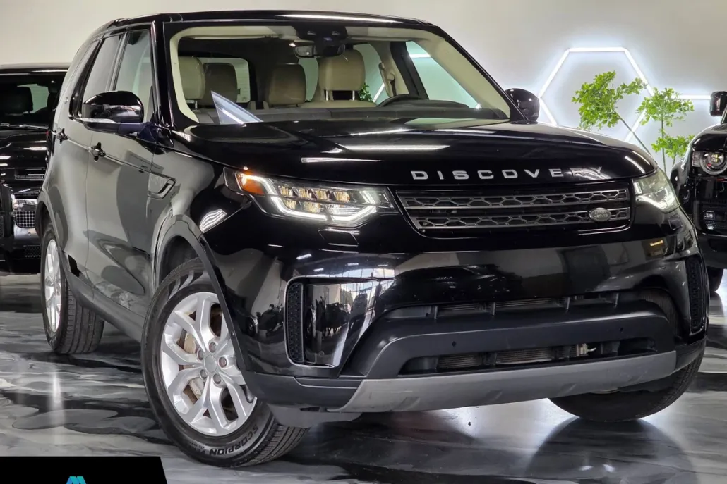 2019 Land Rover Discovery SE photo 1