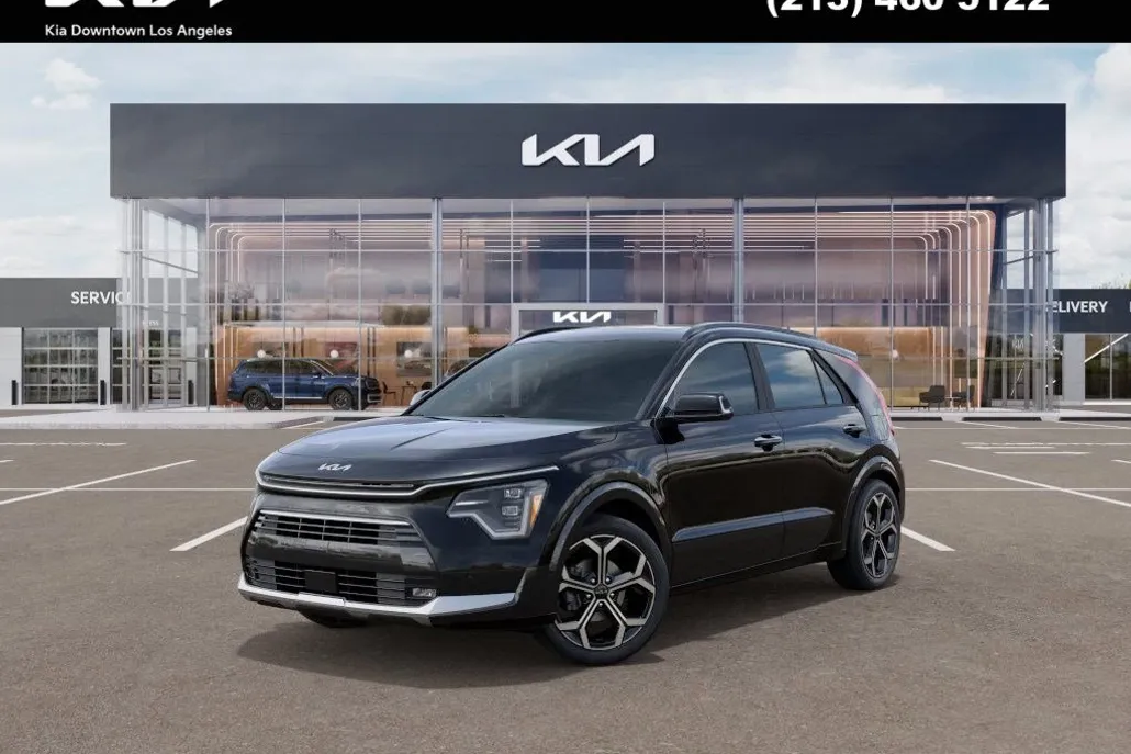 2025 Kia Niro SX Touring photo 1