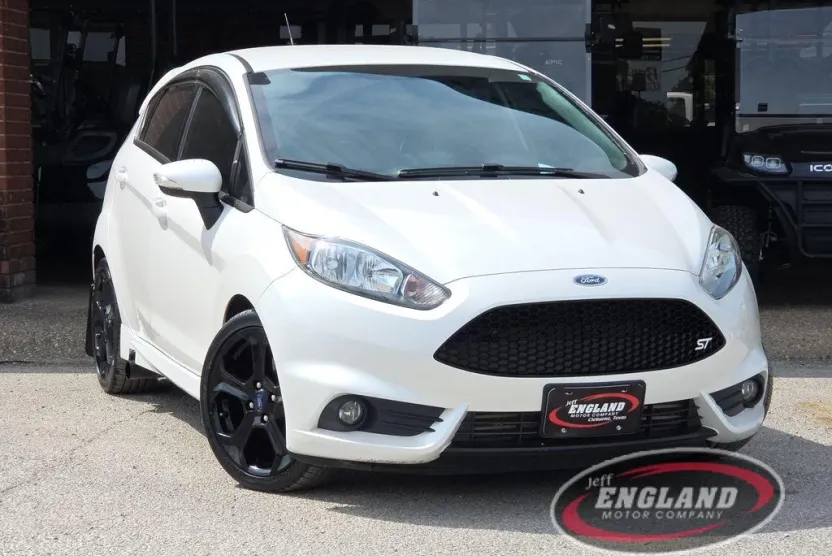 2019 Ford Fiesta ST photo 1