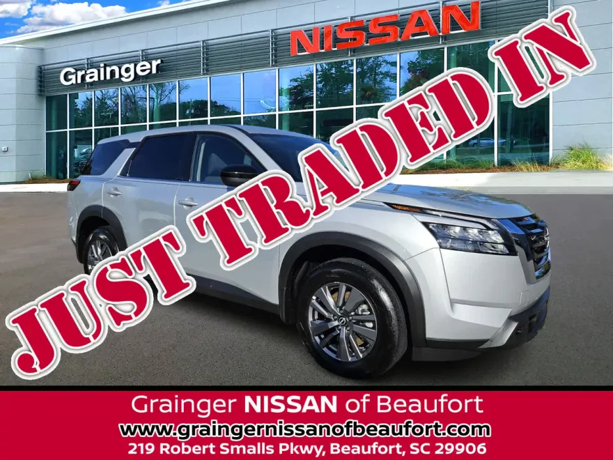 2025 Nissan Pathfinder S photo 1