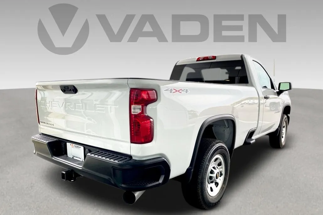 2025 Chevrolet Silverado 2500HD photo 1
