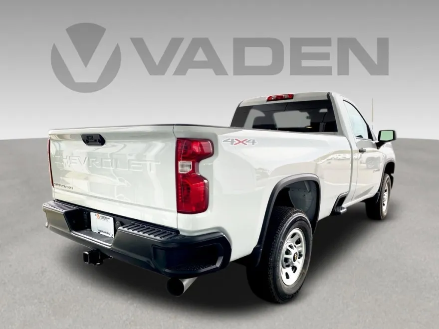 2025 Chevrolet Silverado 2500HD photo 1