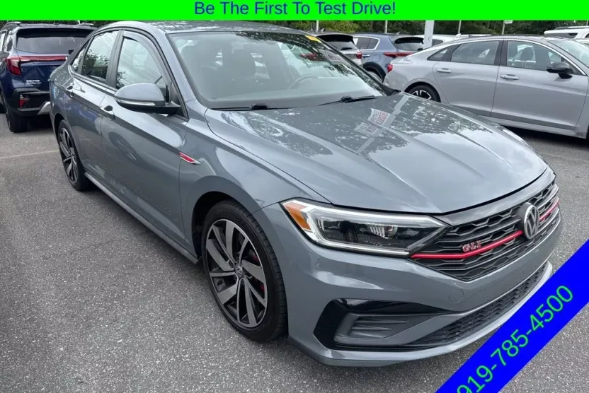 2019 Volkswagen Jetta GLI 2.0T S photo 1