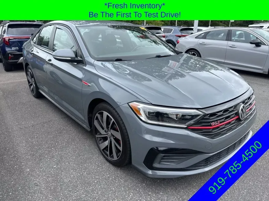2019 Volkswagen Jetta GLI 2.0T S photo 1