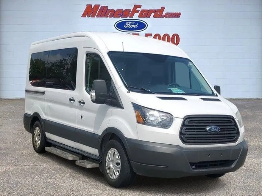 2016 Ford Transit XL photo 1