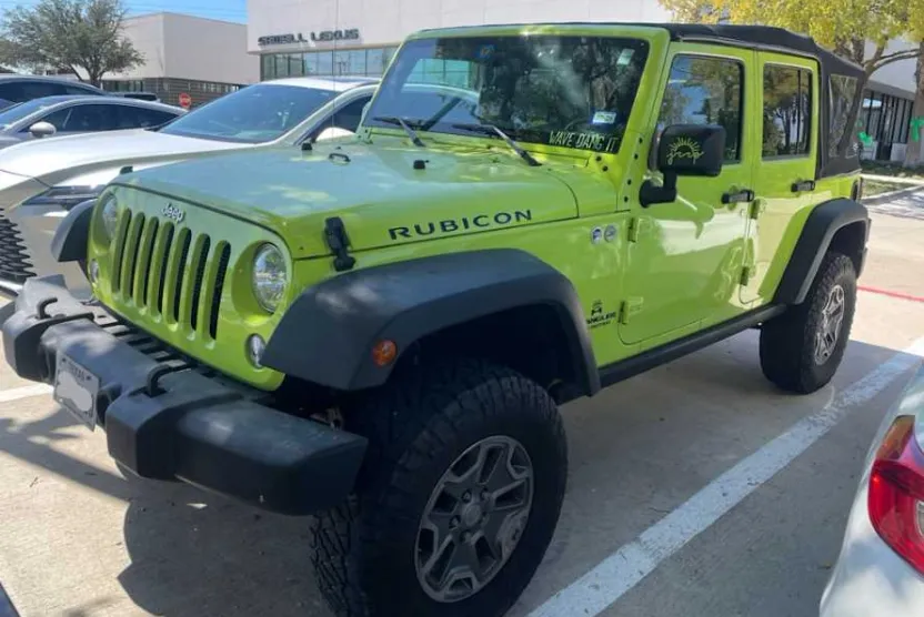 2016 Jeep Wrangler Unlimited Rubicon photo 1