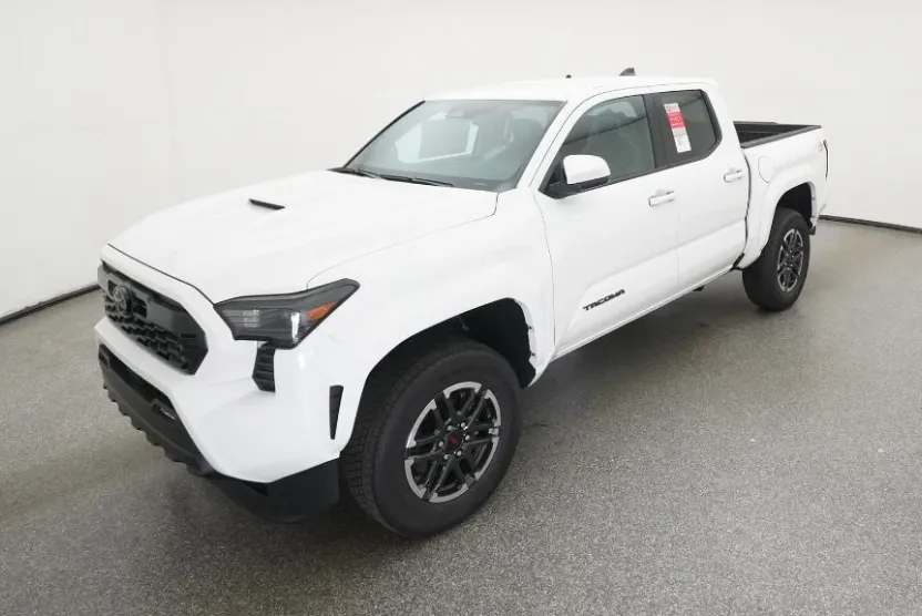 2025 Toyota Tacoma TRD Sport Double Cab photo 1