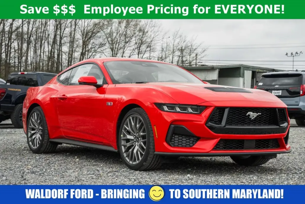 2025 Ford Mustang GT Premium photo 1