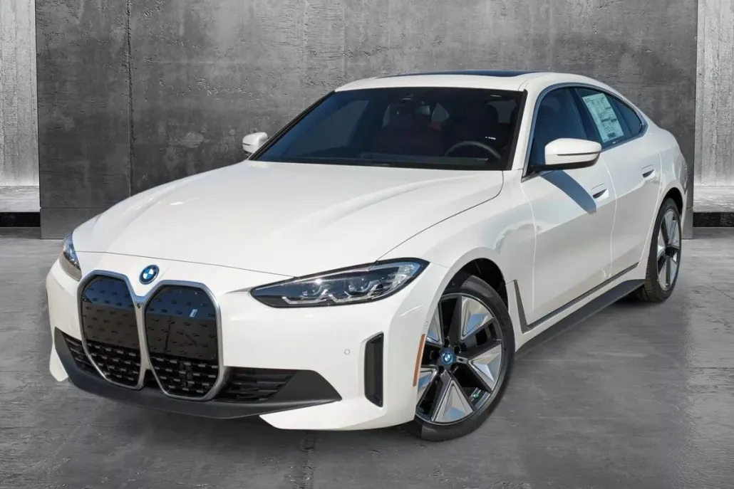 2024 Bmw i4 xDrive40 photo 1