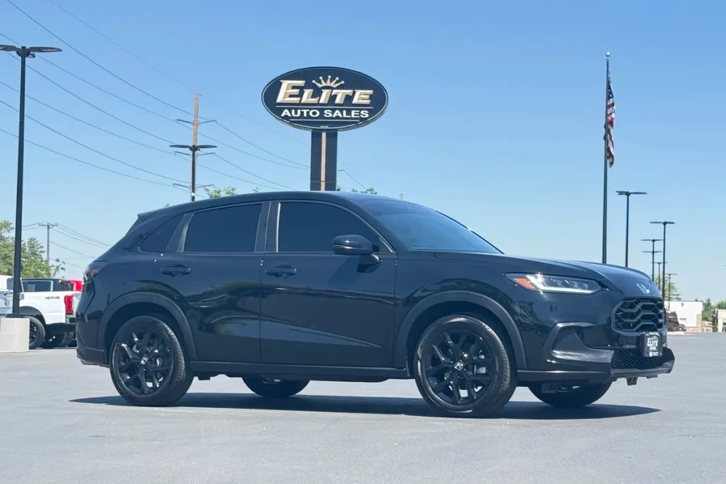 2025 Honda HR-V Sport photo 1