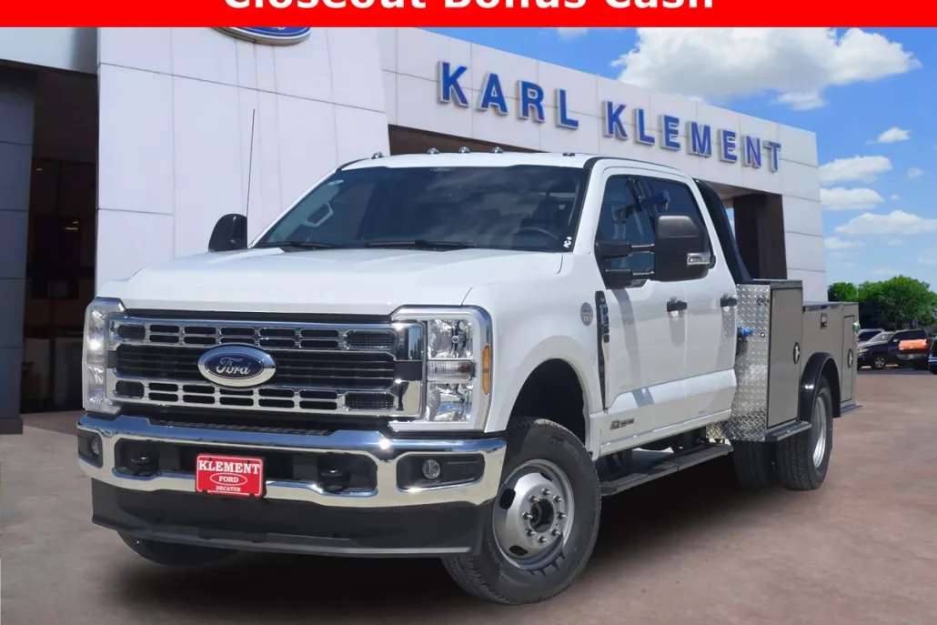 2024 Ford F-350 XLT photo 1