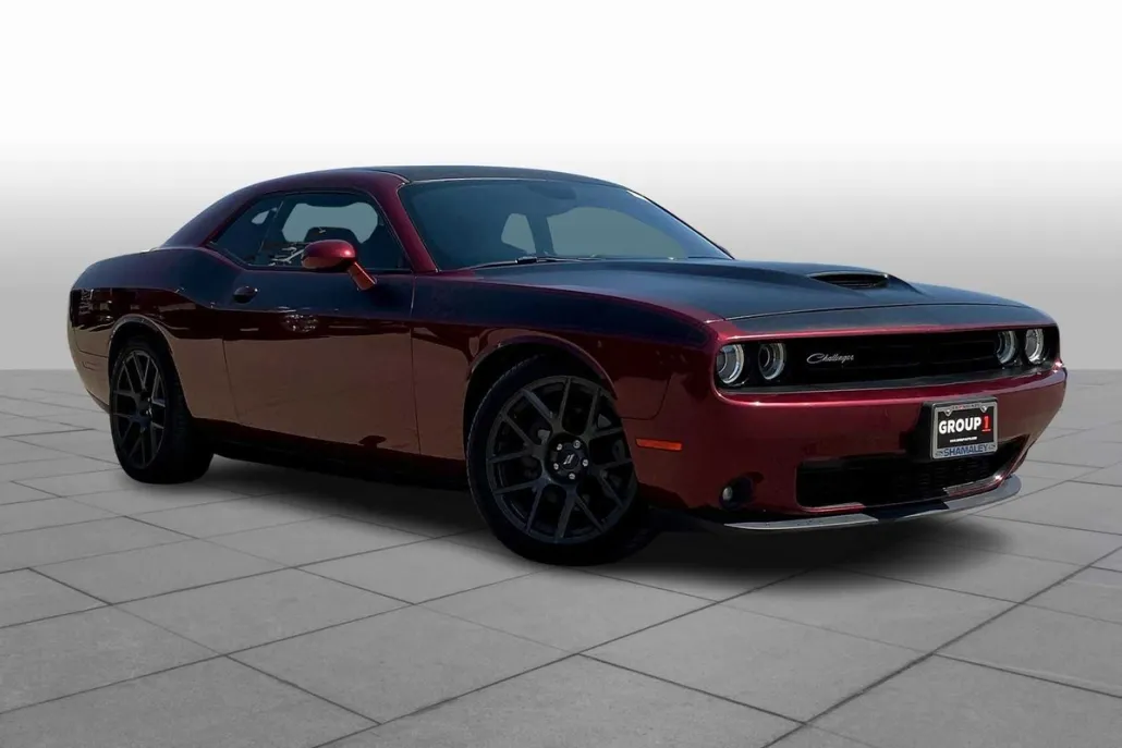 2017 Dodge Challenger T/A Plus photo 1