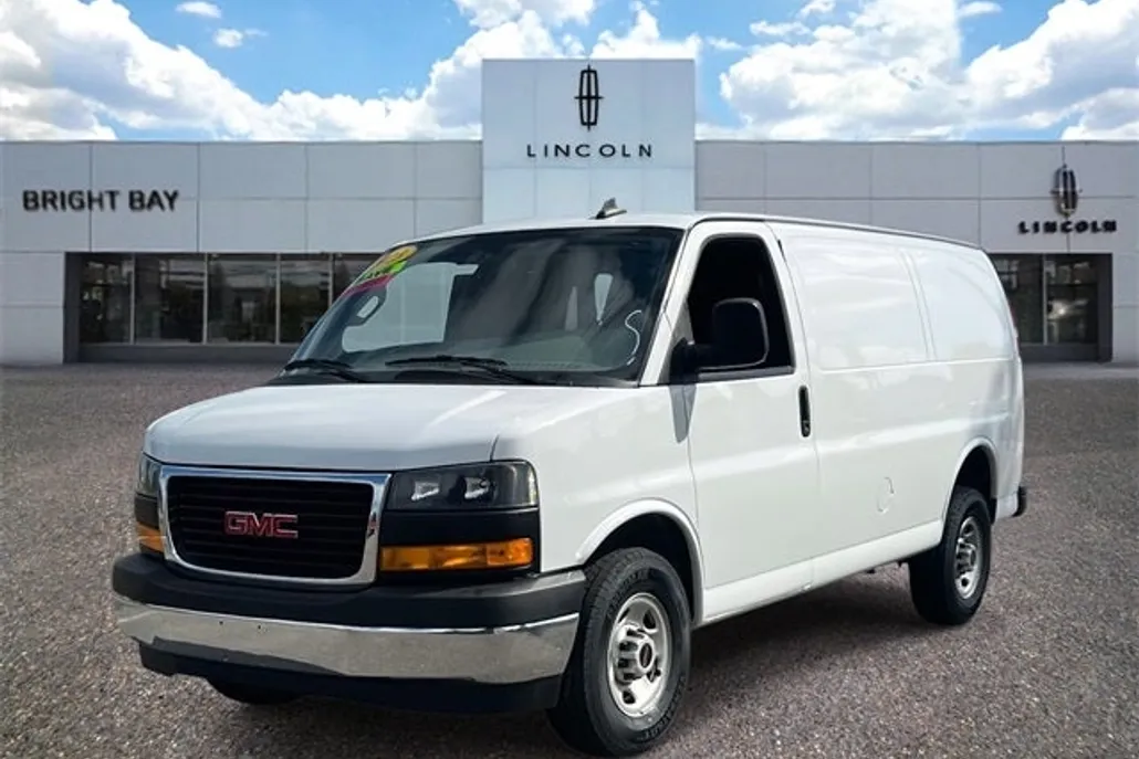 2023 Gmc Savana 2500 Cargo photo 1