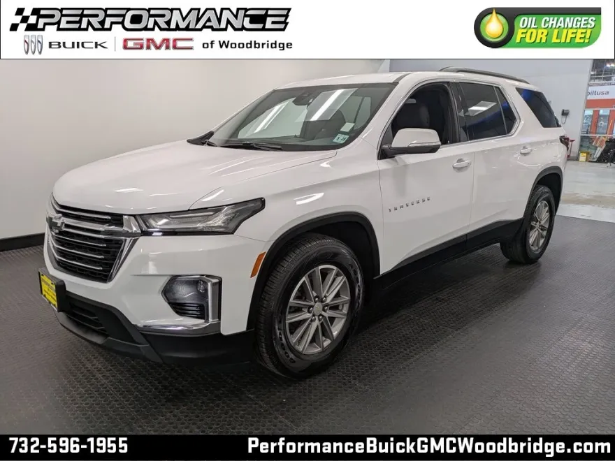 2023 Chevrolet Traverse Cloth 1LT photo 1