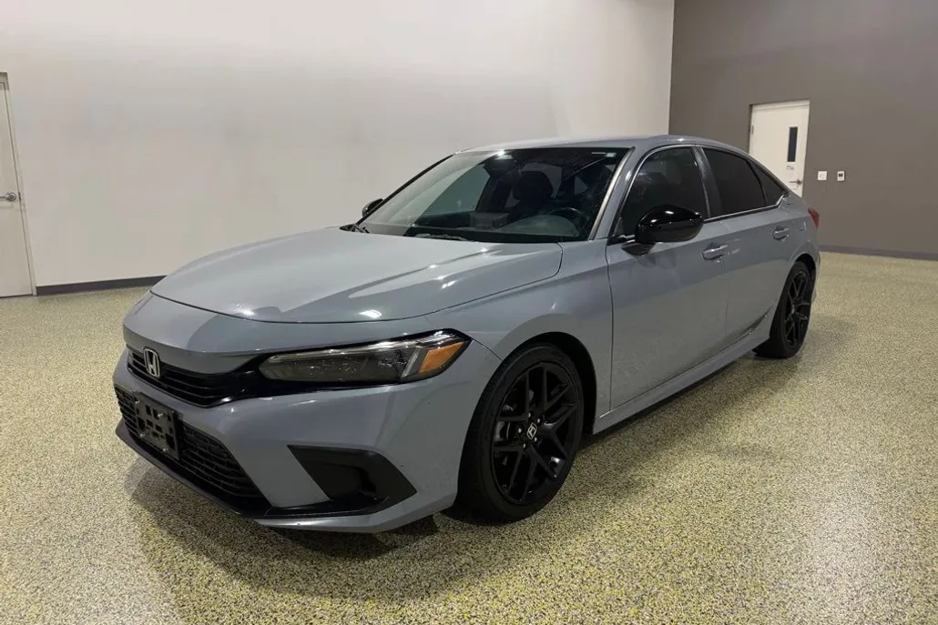2024 Honda Civic Sport photo 1