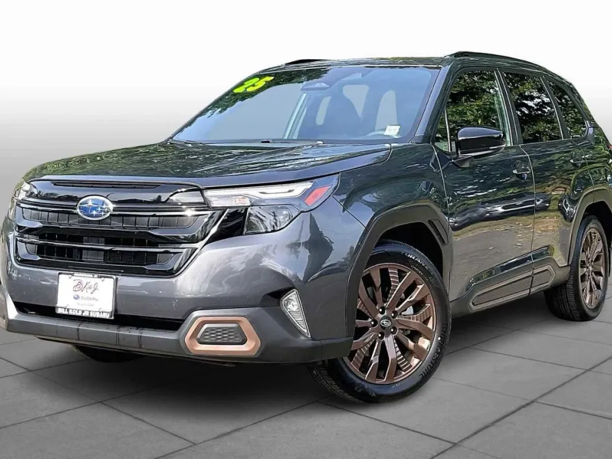 2025 Subaru Forester Sport photo 1