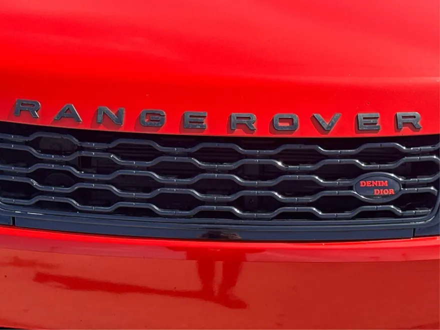 2020 Land Rover Range Rover Sport SE photo 22