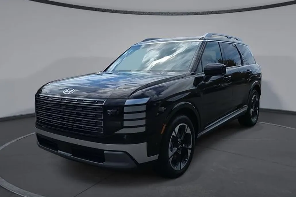 2026 Hyundai Palisade Limited photo 1