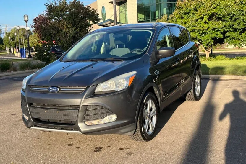 2015 Ford Escape SE photo 1