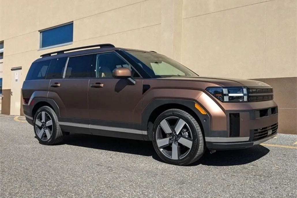 2025 Hyundai Santa Fe Limited photo 1