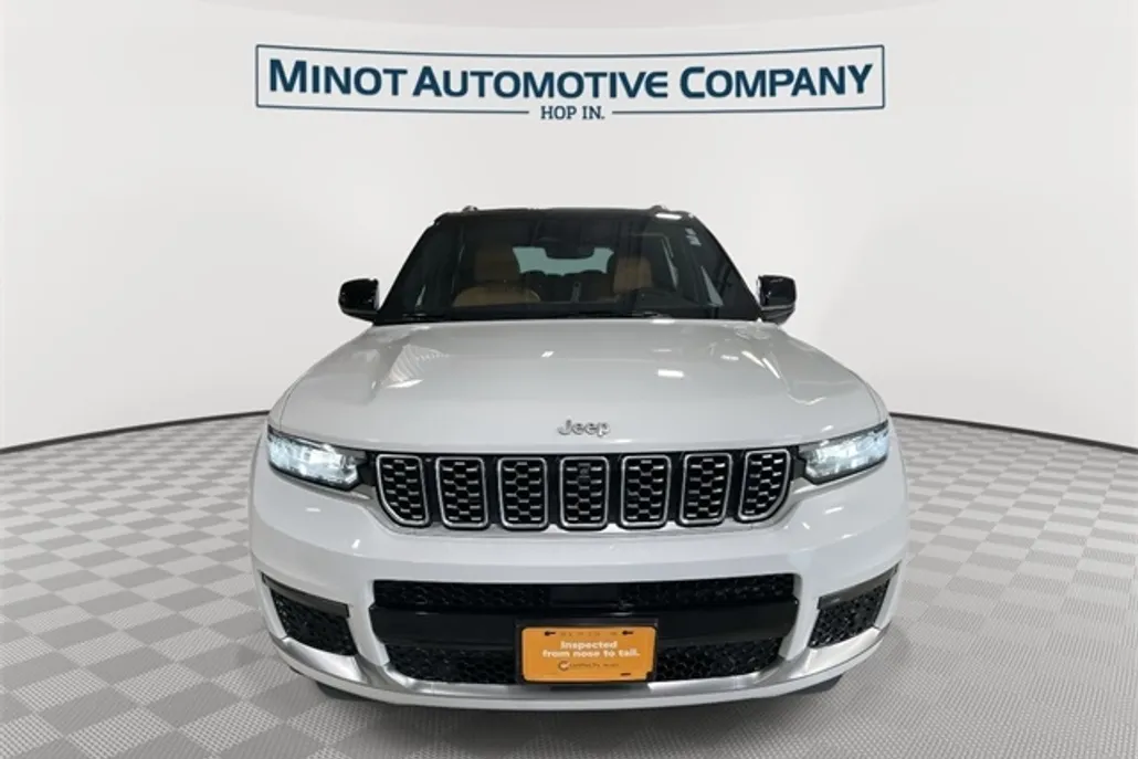 2022 Jeep Grand Cherokee L Summit photo 1