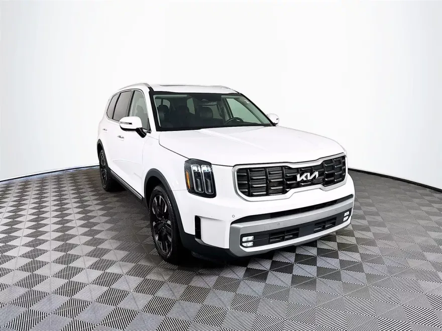 2023 Kia Telluride SX photo 1
