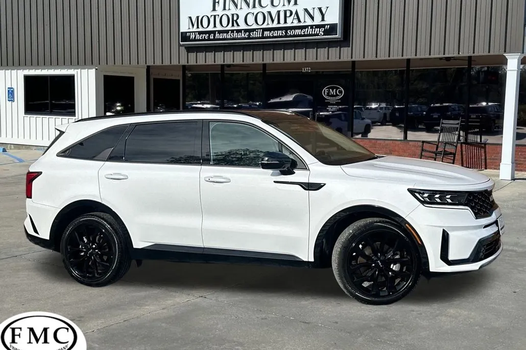 2022 Kia Sorento SX photo 1
