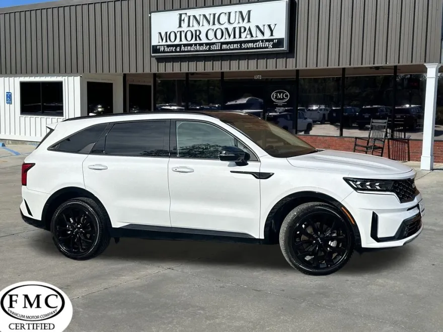 2022 Kia Sorento SX photo 1