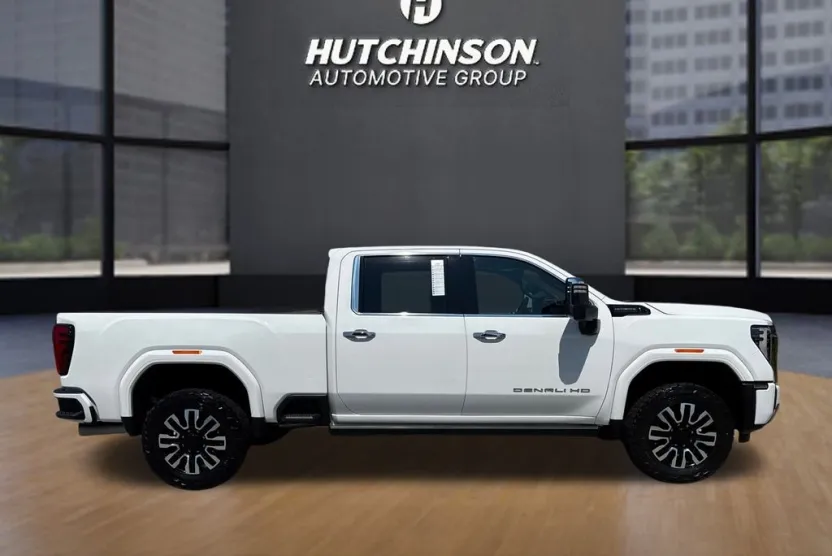 2024 Gmc Sierra 2500 HD Denali Ultimate photo 1