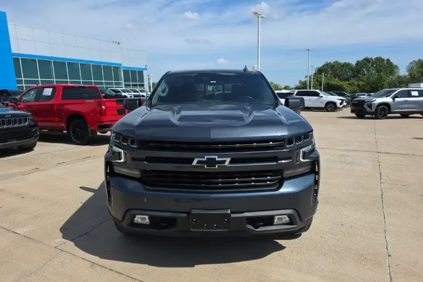 2022 Chevrolet Silverado 1500 RST photo 1