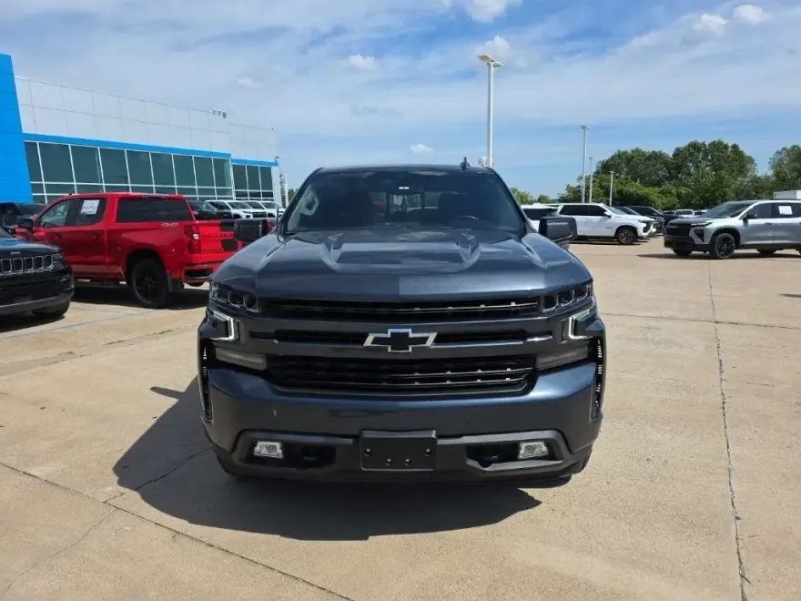 2022 Chevrolet Silverado 1500 RST photo 1