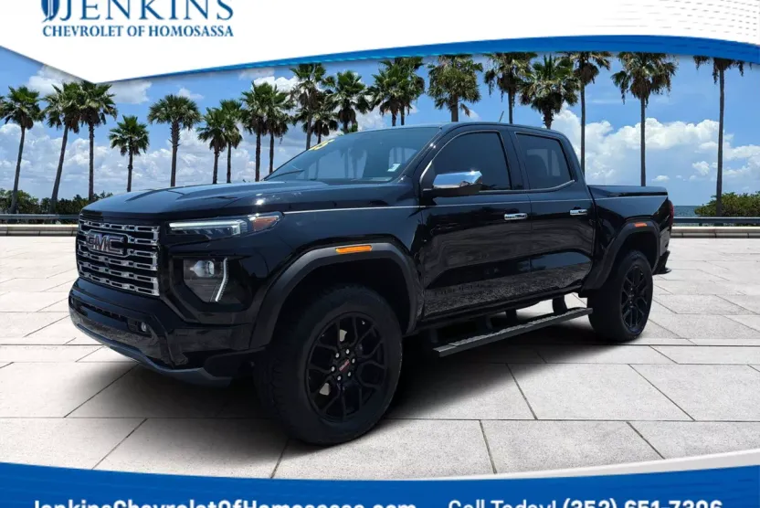 2025 Gmc Canyon Denali photo 1
