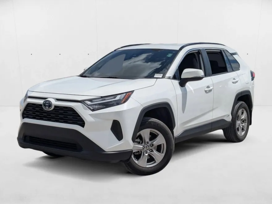 2022 Toyota RAV4 Hybrid XLE photo 1