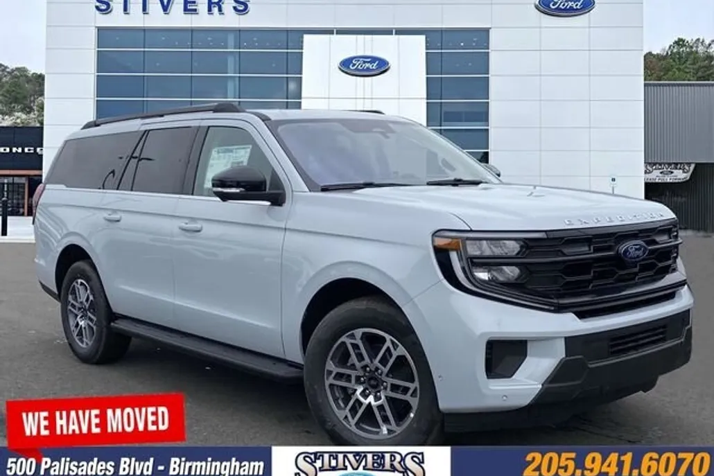 2025 Ford Expedition MAX photo 1