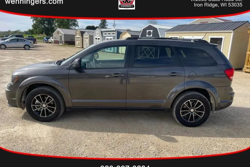 2017 Dodge Journey SE photo 1