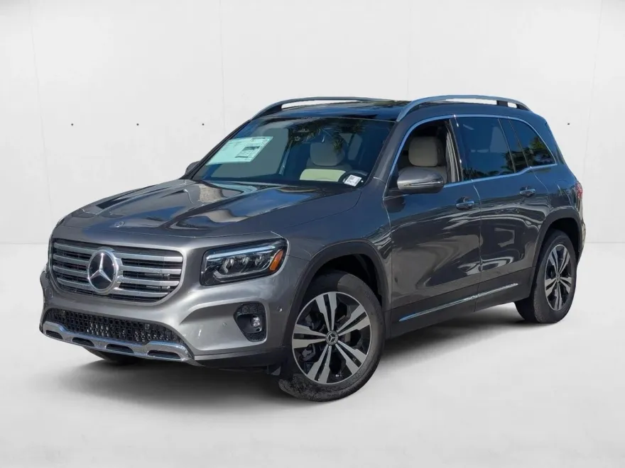 2025 Mercedes Benz GLB 250 photo 1