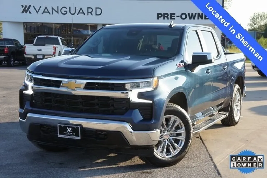 2022 Chevrolet Silverado 1500 LT photo 1