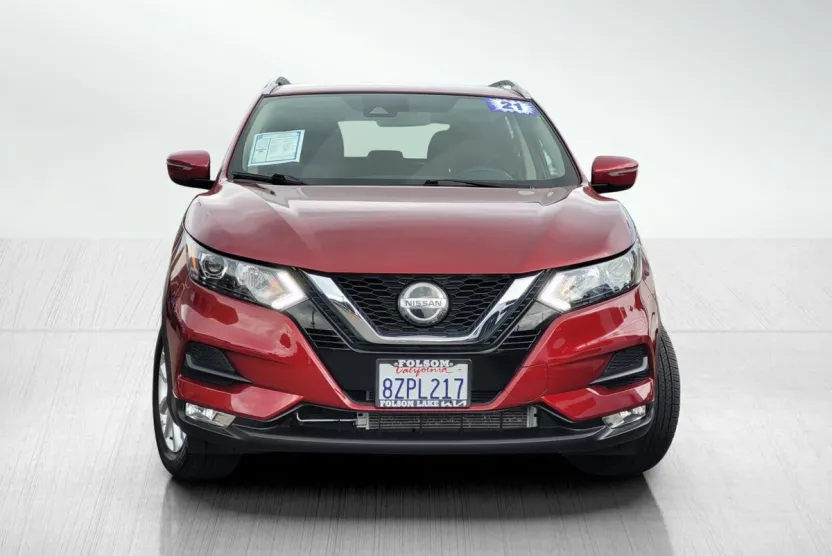 2021 Nissan Rogue Sport SV photo 1