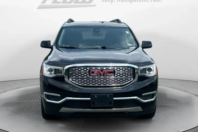 2017 Gmc Acadia Denali photo 1