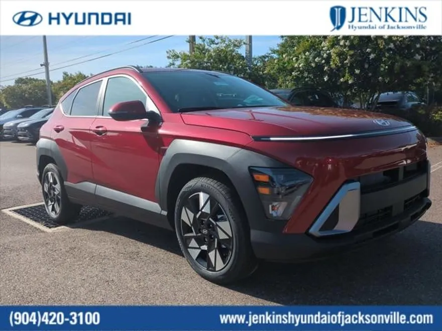 2025 Hyundai Kona SEL photo 1